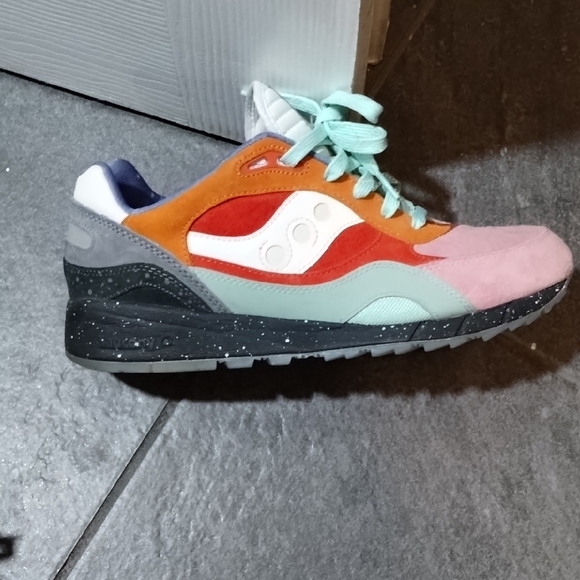 Saucony Shadow 6000 "SPACE FIGHT" - Picture 2 of 8